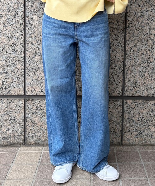 RED CARD TOKYO（レッドカード）の「【RED CARD/レッドカード】Kansas ミッドライズストレートデニム（デニムパンツ・レディース・ブルー・23/24/25/22）」の2枚目の写真