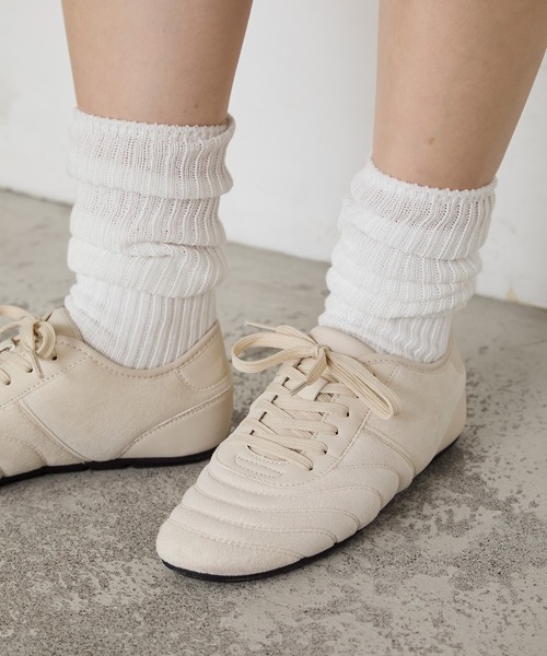 forksy.(フォルクシー)の「【forksy.】スエード調キルティングレースアップスニーカー(スニーカー・レディース・ブラック/オフホワイト・L/M/S)」の16枚目の写真