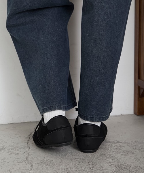 forksy.(フォルクシー)の「【forksy.】スエード調キルティングレースアップスニーカー(スニーカー・レディース・ブラック/オフホワイト・L/M/S)」の10枚目の写真