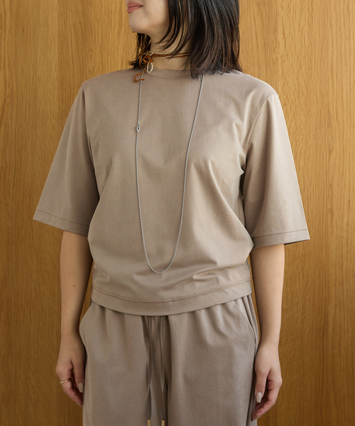 IENA LA BOUCLE(イエナラブークル)の「IENA LA BOUCLE Cupra mix Tシャツ(Tシャツ/カットソー・レディース・ベージュ/ブラック・FREE)」の2枚目の写真