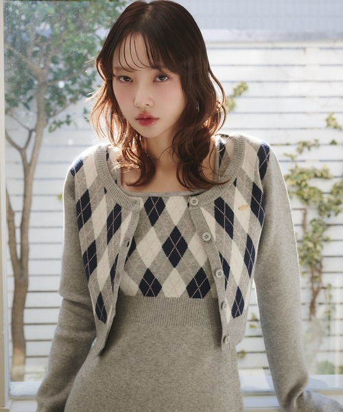 fupel(フぺル)の「argyle knit setup / アーガイルニットセットアップ(セットアップ・レディース・アイボリー/グレー・FREE)」の19枚目の写真