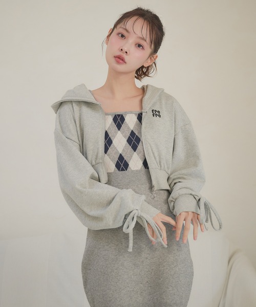 fupel(フぺル)の「argyle knit setup / アーガイルニットセットアップ(セットアップ・レディース・アイボリー/グレー・FREE)」の5枚目の写真