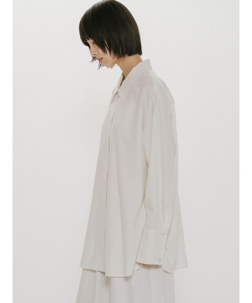 MIDIUMISOLID(ミディウミソリッド)の「MIDIUMISOLID for Ladies リラックスロングカフスシャツ(シャツ/ブラウス・レディース・ライトブルー/アイボリー/チャコールグレー・FREE)」の10枚目の写真