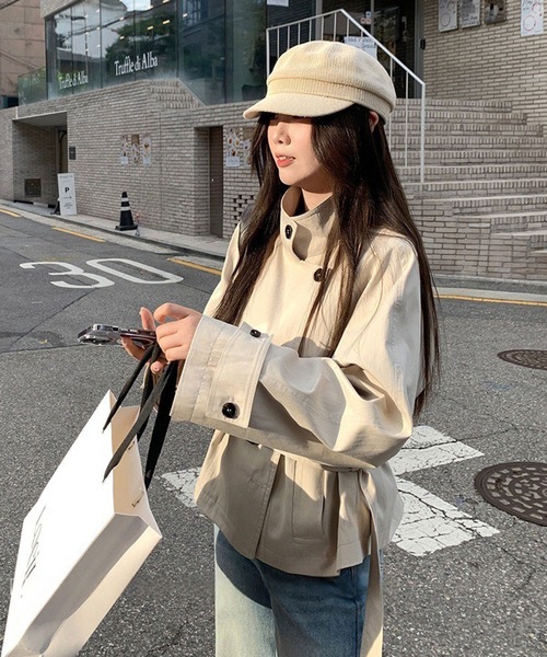 WESTSEA（ウエストシー）の「ショート丈 トレンチコート 無地（トレンチコート・レディース・ベージュ・M/L）」の5枚目の写真