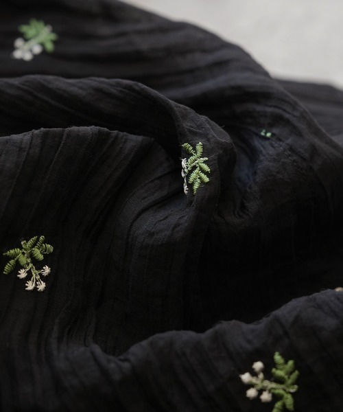 reca(レカ)の「小花柄刺繍シアーワイドパンツ(その他パンツ・レディース・アイボリー/ブラック・FREE)」の16枚目の写真