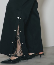 LACE REVEAL SNAP PANTS
