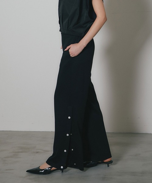 ARVELLIA(アルベリア)の「LACE REVEAL SNAP PANTS(その他パンツ・レディース・ネイビー/ブラック・M)」の11枚目の写真