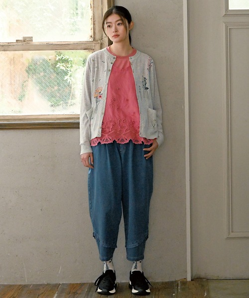 SUPER HAKKA（スーパーハッカ）の「インレイデニムストレッチ＋レース　オーバルパンツ（デニムパンツ・レディース・ネイビー/ブルー・M/S）」の7枚目の写真