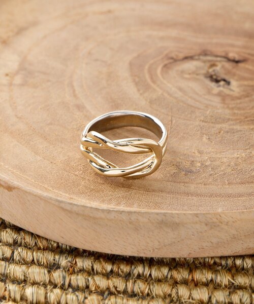 Jena espace merveilleux（ジェナ　エスパスメルヴェイユ）の「ループラインリング（リング・レディース・シルバー/ゴールド・FREE）」の8枚目の写真