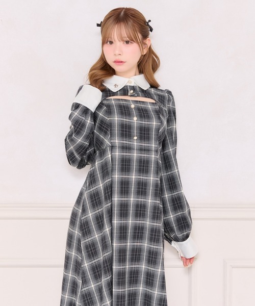 apres jour(アプレジュール)の「【ワンピース別売り】チャーム付きショートボレロブラウス(シャツ/ブラウス・レディース・ブラック系その他/ブラック/ブラウン系その他/オフホワイト・X-LARGE/フリー)」の18枚目の写真