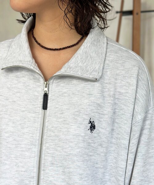 U.S. POLO ASSN.(ユーエスポロアッスン)の「裏毛スタンドジップブルゾン(ブルゾン・メンズ・グレー/オフホワイト/ネイビー・MEDIUM/LARGE)」の10枚目の写真