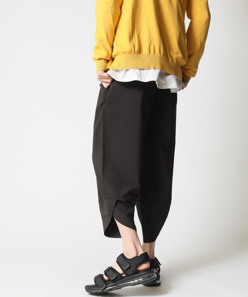 ARCADE（アーケード）の「TPU 接触冷感 UVカット ドライストレッチ 撥水クロップドサルエルパンツ / バルーンパンツ アラジンパンツ（その他パンツ・メンズ・ブラック/ライトカーキ/ベージュ/ネイビー・LL/L/M）」の14枚目の写真