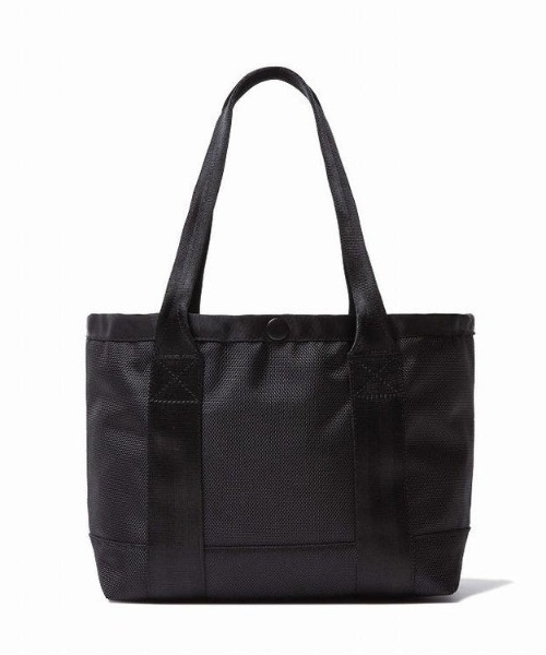 NEW ERA(ニューエラ)の「NEW ERA/ニューエラ トートバック TOTE BAG M 1680D BLK 251 14521301(トートバッグ・メンズ・ブラック・FREE)」の4枚目の写真