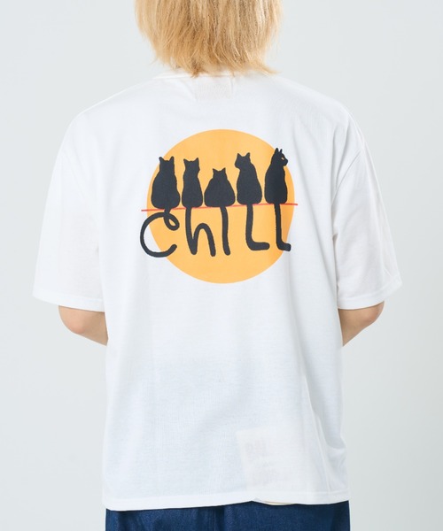 CORISCO(コリスコ)の「チルムーンアニマル柄TEE(M1)(Tシャツ/カットソー・メンズ・ホワイト/チャコールグレー/オートミール/ブラック・MEDIUM/X-LARGE/LARGE)」の1枚目の写真