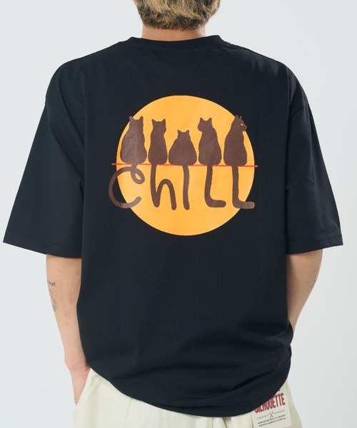 CORISCO(コリスコ)の「チルムーンアニマル柄TEE(M1)(Tシャツ/カットソー・メンズ・ホワイト/チャコールグレー/オートミール/ブラック・MEDIUM/X-LARGE/LARGE)」の2枚目の写真