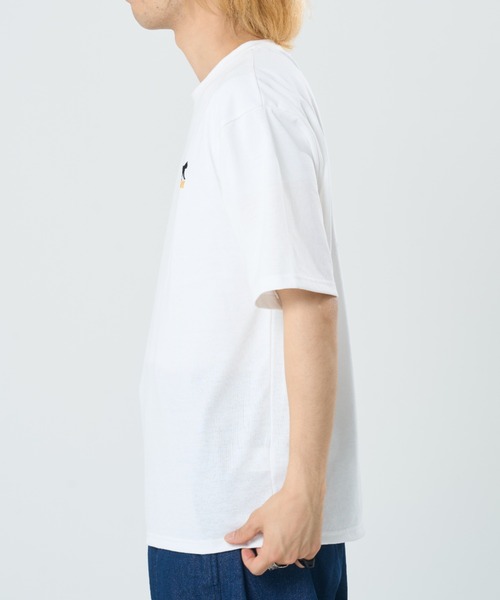 CORISCO(コリスコ)の「チルムーンアニマル柄TEE(M1)(Tシャツ/カットソー・メンズ・ホワイト/チャコールグレー/オートミール/ブラック・MEDIUM/X-LARGE/LARGE)」の5枚目の写真