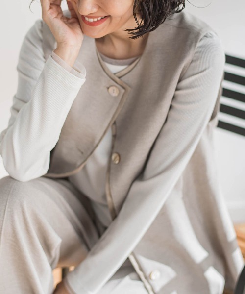 la.f…（ラエフ）の「リネンライクオックスジレ（ベスト・レディース・ベージュ/ネイビー・9号）」の19枚目の写真