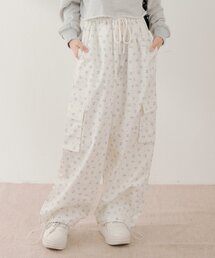Chico | 花柄ワイドカーゴパンツ(その他パンツ)