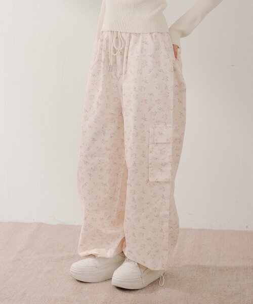 Chico（チコ）の「花柄ワイドカーゴパンツ（その他パンツ・レディース・ピンク系その他2/ピンク/ブルー・FREE）」の13枚目の写真