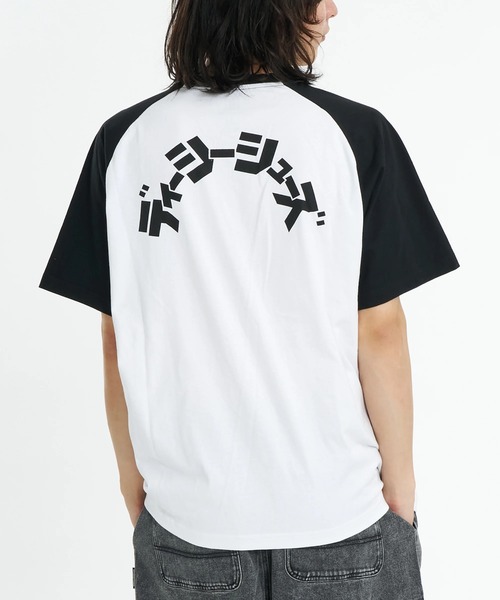 DC SHOES（ディーシーシューズ）の「【DC SHOES × 新日本プロレス】CLASSIC SS メンズ Tシャツ 【2026年春夏モデル】/半袖Tシャツ（Tシャツ/カットソー・メンズ・ブラック・MEDIUM/LARGE/X-LARGE）」の5枚目の写真