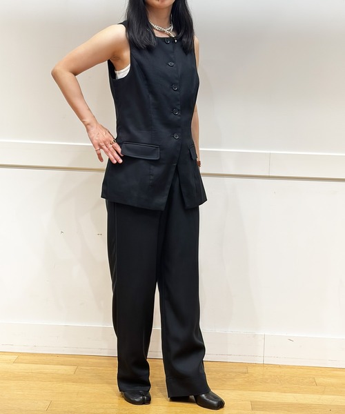 BANANA REPUBLIC FACTORY STORE(バナナリパブリック ファクトリーストア)の「BANANA REPUBLIC FACTORY STORE リネンブレンド ロングカットアウェイベスト(ベスト・レディース・アイボリー/ホワイト/ブラック・0/4/8/6/2)」の12枚目の写真