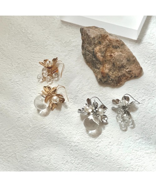 tone(トーン)の「【Agaro】No.508 アシンメトリー クリアドロップフラワーピアス(MA)(ピアス(両耳用)・レディース・シルバー/ゴールド・FREE)」の11枚目の写真