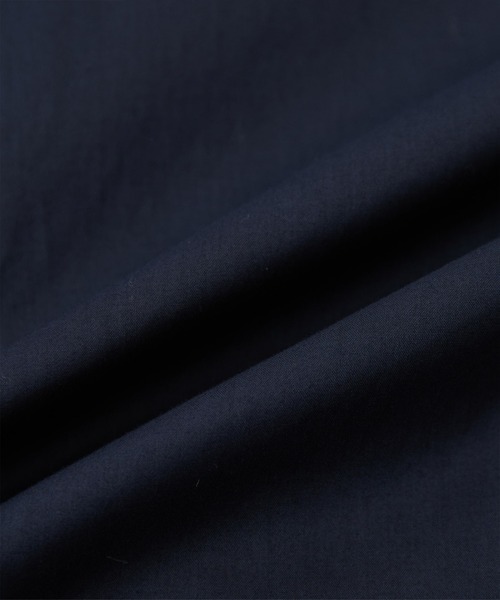 LA MARINE FRANCAISE（マリン フランセーズ）の「リバティプリントラウンドサイド釦ロングシャツ（シャツ/ブラウス・レディース・ネイビー/ホワイト/ネイビー系・FREE）」の6枚目の写真