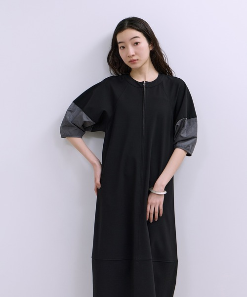 ADAM ET ROPE'(アダムエロペ)の「【WEB限定】ハーフZIPコクーンワンピース(ワンピース・レディース・ダークブラウン/ネイビー/ブラック・36/38)」の14枚目の写真