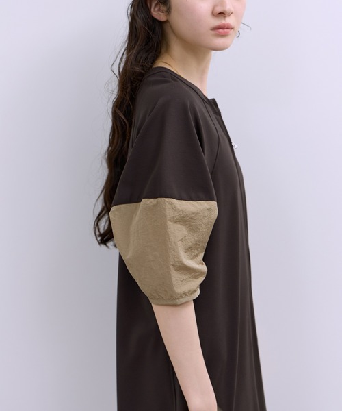 ADAM ET ROPE'(アダムエロペ)の「【WEB限定】ハーフZIPコクーンワンピース(ワンピース・レディース・ダークブラウン/ネイビー/ブラック・36/38)」の21枚目の写真