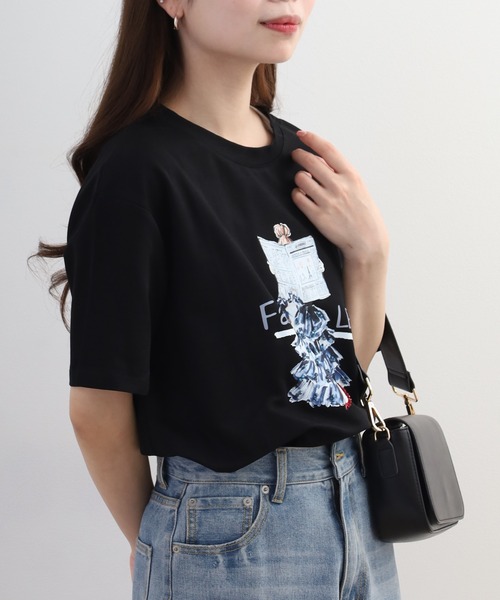 EGLANTINE(エグランティーヌ)の「EGLANTINE ビジュー付きイラストプリント半袖Tシャツ(Tシャツ/カットソー・レディース・ブラック/オフホワイト・38)」の9枚目の写真