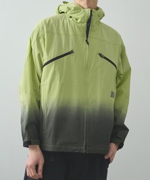 POLIQUANT（ポリクアント）の「【POLIQUANT/ポリクアント】THE BREATHABLE HOODED GRADIENT GARMENT DYEING JACKET（ナイロンジャケット）」