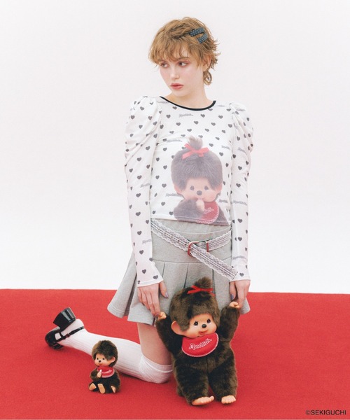 Heather（ヘザー）の「【モンチッチ×Heather】ハートシアーTEE　659562（Tシャツ/カットソー・レディース・レッド/ブラック・FREE）」の4枚目の写真