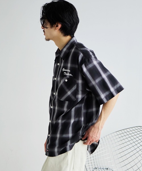 Dickies(ディッキーズ)の「【GENUINE DICKIES/ジェニュインディッキーズ】T/Cブロードオンブレチェックワーク半袖シャツ(シャツ/ブラウス・メンズ・ブラック/ホワイト・M/L/XL)」の13枚目の写真