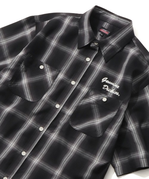 Dickies(ディッキーズ)の「【GENUINE DICKIES/ジェニュインディッキーズ】T/Cブロードオンブレチェックワーク半袖シャツ(シャツ/ブラウス・メンズ・ブラック/ホワイト・M/L/XL)」の16枚目の写真