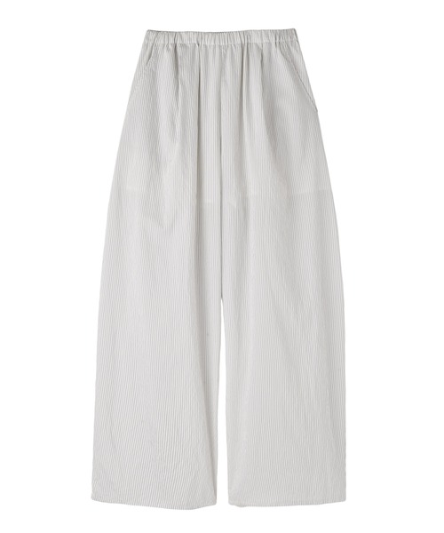 AKTE(アクテ)の「タックボリュームライトパンツ(その他パンツ・レディース・ブルー系/レッド/ピンク系/ホワイト系・TALL/FREE)」の5枚目の写真