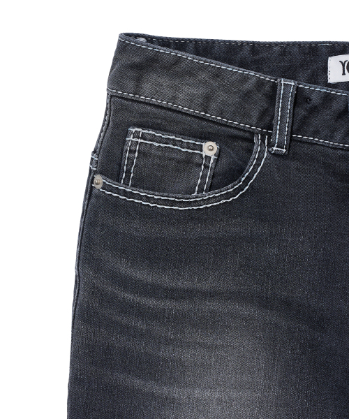 YOUHEE(ユヒ)の「HOTFIX BOOTSCUT DENIM PANTS_GREY(デニムパンツ・レディース・その他・SMALL/MEDIUM)」の8枚目の写真