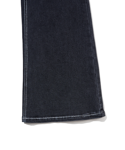 YOUHEE(ユヒ)の「HOTFIX BOOTSCUT DENIM PANTS_GREY(デニムパンツ・レディース・その他・SMALL/MEDIUM)」の9枚目の写真
