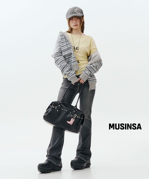 YOUHEE(ユヒ)の「HOTFIX BOOTSCUT DENIM PANTS_GREY(デニムパンツ・レディース・その他・SMALL/MEDIUM)」の10枚目の写真