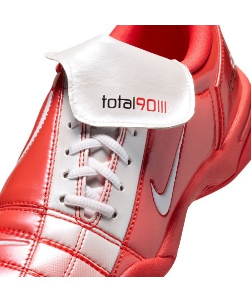 NIKE(ナイキ)の「NIKE Total90 SE(ナイキ ウィメンズ トータル90 SE)(スニーカー・メンズ・レッド系・25.5cm/25cm/24.5cm/24cm/23.5cm/23cm/28.5cm/28cm/27.5cm/27cm/26.5cm/26cm/29cm)」の9枚目の写真