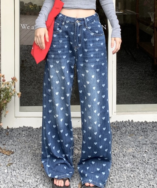 Sibra（シブラ）の「ハート柄ワイドデニムパンツ（デニムパンツ・レディース・ブルー・M）」の9枚目の写真