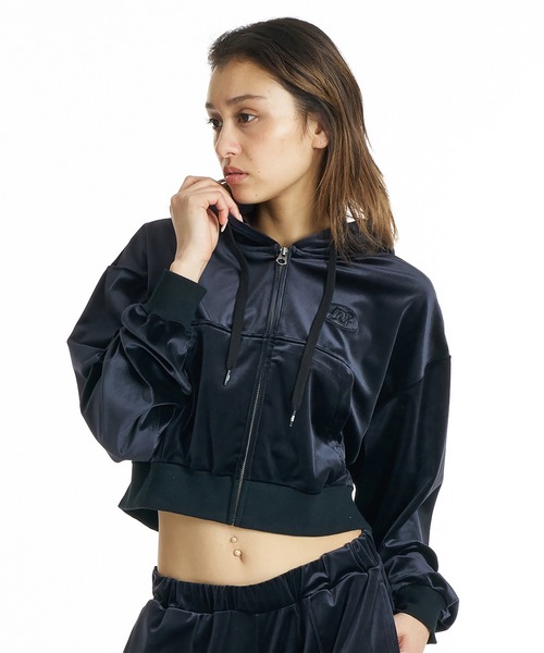 DC(ディーシー)の「DC/ディーシー 26 WS VELOUR SHORT ZH パーカー LZH264310(パーカー・レディース・ベージュ/ブラック・L/M)」の1枚目の写真