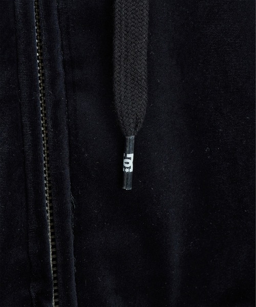 DC(ディーシー)の「DC/ディーシー 26 WS VELOUR SHORT ZH パーカー LZH264310(パーカー・レディース・ベージュ/ブラック・L/M)」の9枚目の写真