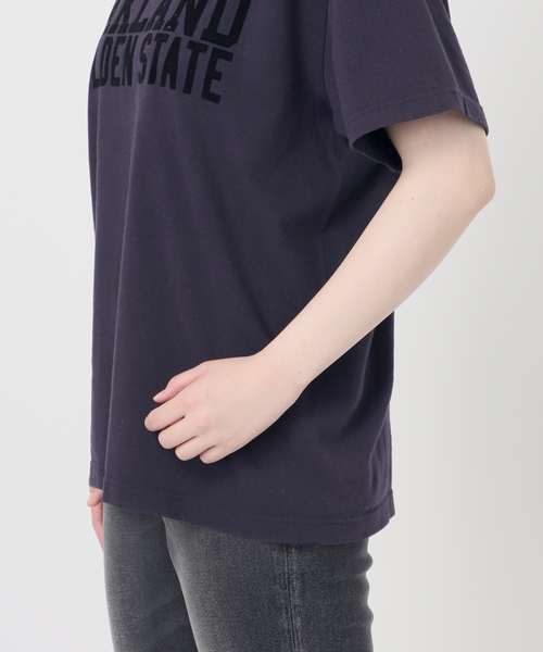 JOURNAL STANDARD relume(ジャーナルスタンダード レリューム)の「《追加》別注【GULFCOAST SPORTSWEAR】ロゴTシャツ(Tシャツ/カットソー・レディース・ブラウン/ネイビー・FREE)」の15枚目の写真