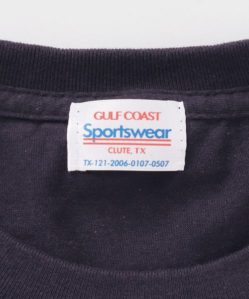JOURNAL STANDARD relume(ジャーナルスタンダード レリューム)の「《追加》別注【GULFCOAST SPORTSWEAR】ロゴTシャツ(Tシャツ/カットソー・レディース・ブラウン/ネイビー・FREE)」の13枚目の写真