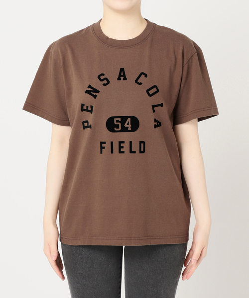 JOURNAL STANDARD relume(ジャーナルスタンダード レリューム)の「《追加》別注【GULFCOAST SPORTSWEAR】ロゴTシャツ(Tシャツ/カットソー・レディース・ブラウン/ネイビー・FREE)」の11枚目の写真