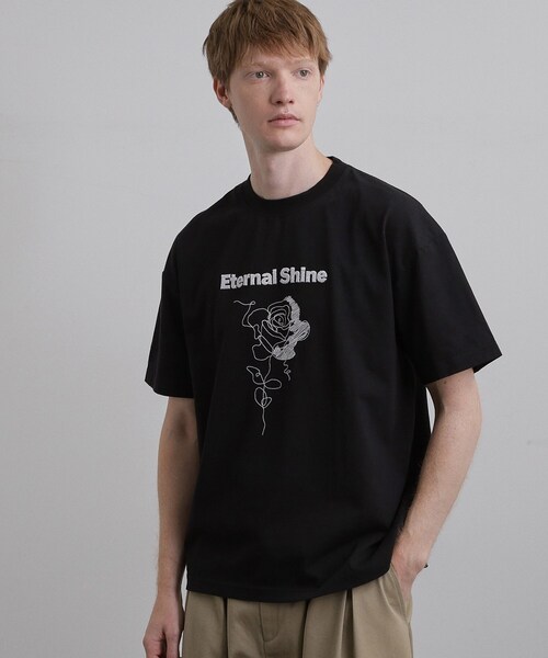 tk.TAKEO KIKUCHI(ティーケータケオキクチ)の「ロゴフラワー刺繍Tシャツ(Tシャツ/カットソー・メンズ・ホワイト/ブラック/ブルー・02/03/04)」の15枚目の写真