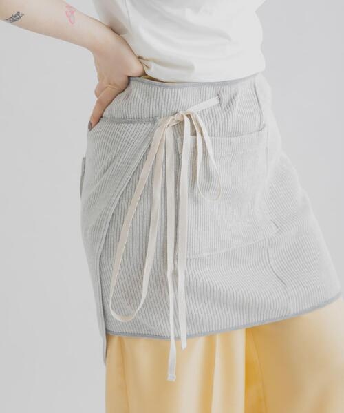THE GOODLAND MARKET(ザグッドランドマーケット)の「cwtch UPCYCLE LIB SKIRT(スカート・レディース・グレー・FREE)」の2枚目の写真