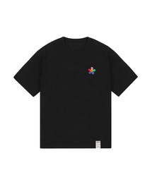 [ユニセックス]レインボーフラワー刺繍半袖Tシャツ_ブラック