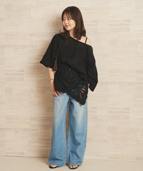 plage(プラージュ)の「Voil Poncho ブラウス(シャツ/ブラウス・レディース・ホワイト/ブラック・FREE)」の5枚目の写真