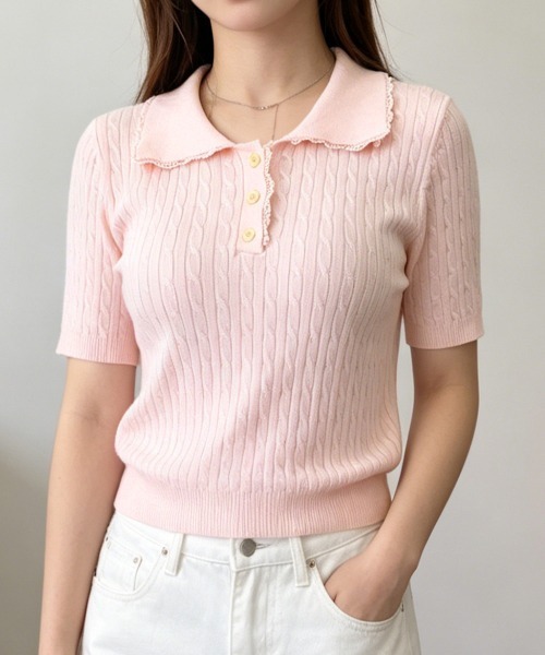 Miniministore(ミニミニストア)の「襟付き ポロニット ケーブル半袖トップス(Tシャツ/カットソー・レディース・ブラック/グレー/ピンク/アイボリー/ワインレッド/ブルーパープル・FREE)」の1枚目の写真